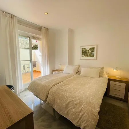 Walking Distance To Puerto Banus Sea View *