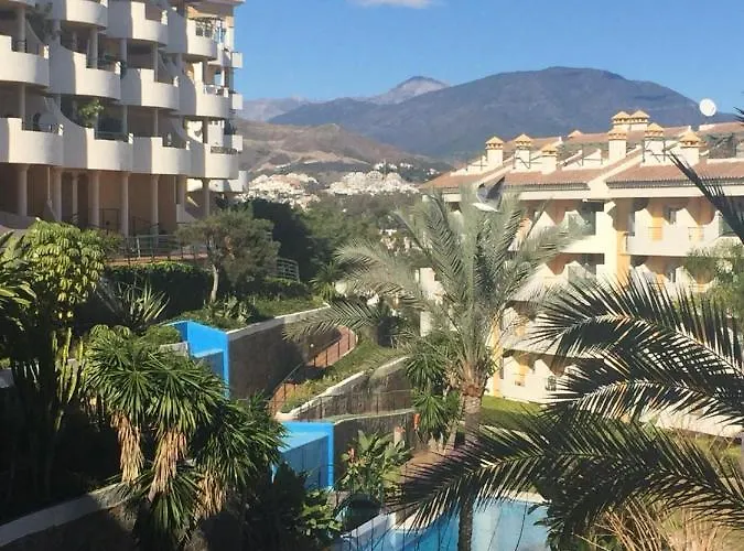 Walking Distance To Puerto Banus Sea View Appartement