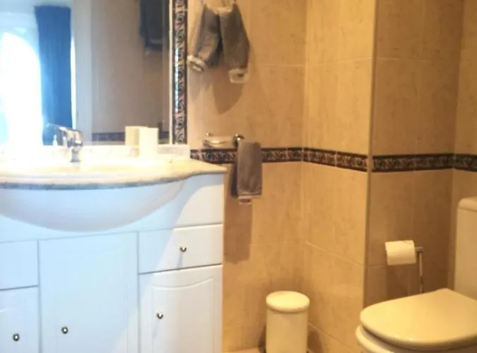 Walking Distance To Puerto Banus Sea View * מארבלה
