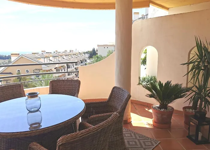 Walking Distance To Puerto Banus Sea View