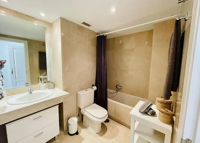 Walking Distance To Puerto Banus Sea View * מארבלה