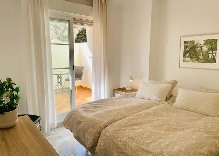 Walking Distance To Puerto Banus Sea View