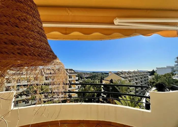 Walking Distance To Puerto Banus Sea View Appartement Marbella