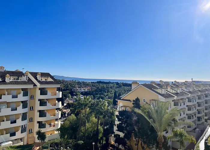 Walking Distance To Puerto Banus Sea View Appartement Marbella