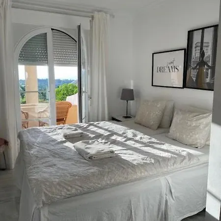 Walking Distance To Puerto Banus Sea View